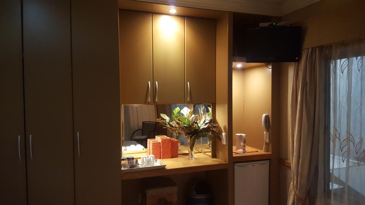 Bubez Guesthouse Barberton Εξωτερικό φωτογραφία